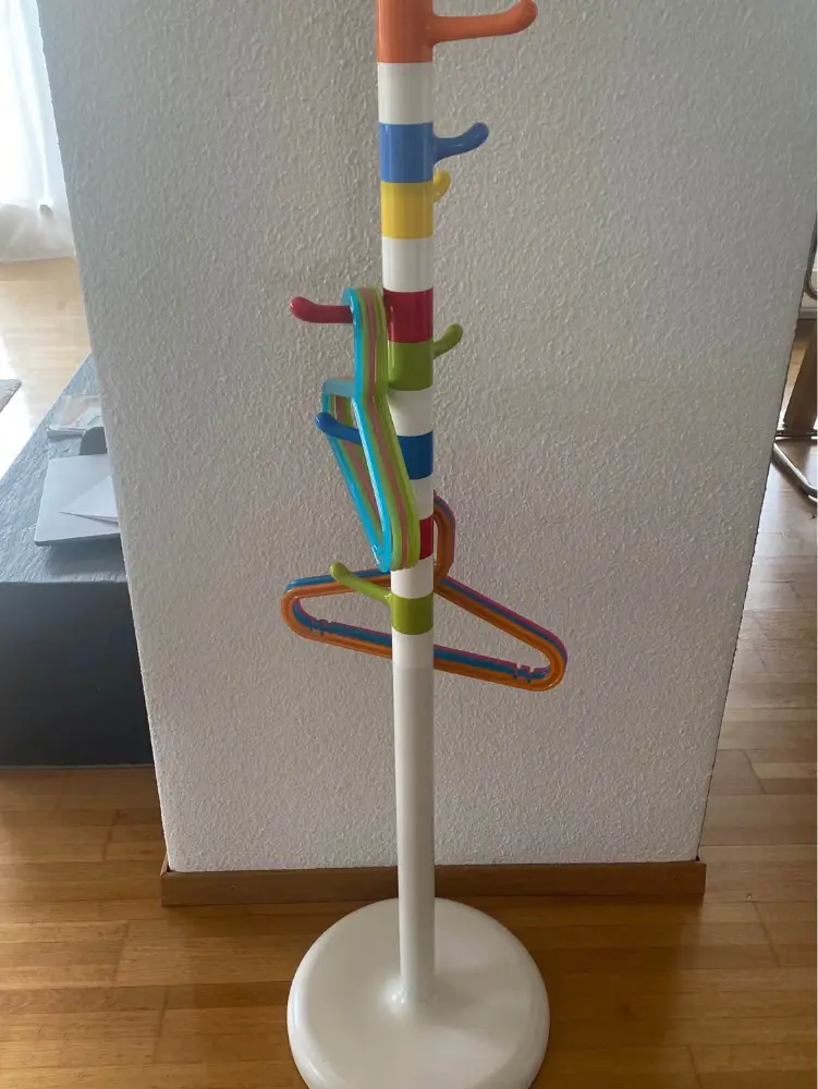 Ikea Kleiderständer Kinder Krokig gratis
