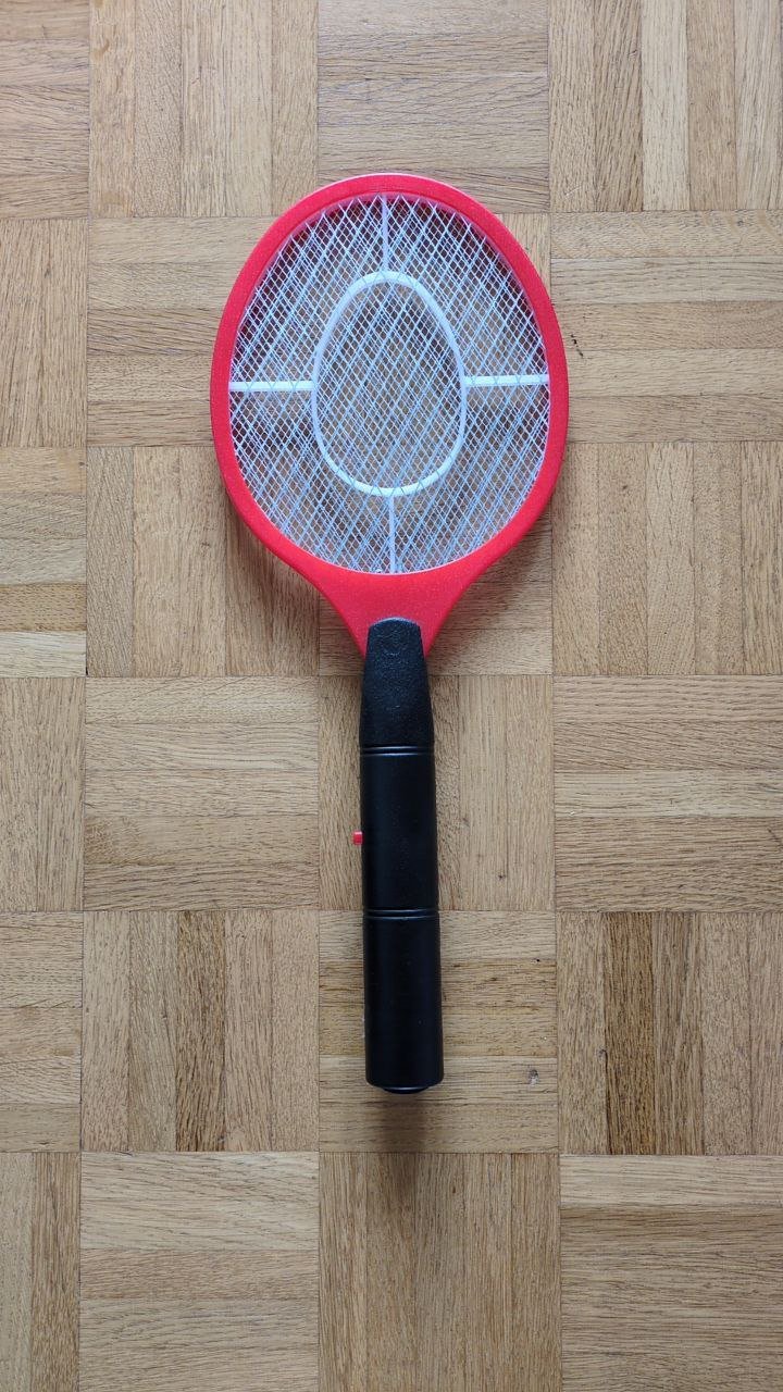 Elektrisches Insektenvernichtungsgerät